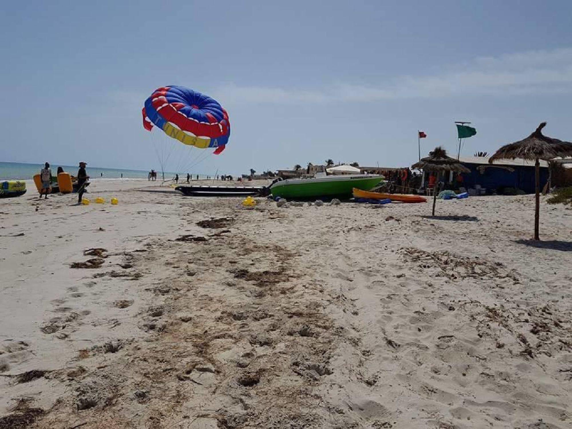 Villa Azur Djerba Mezraia Buitenkant foto